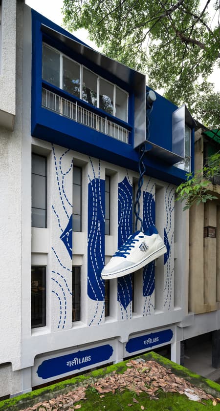 Gully Labs Sneaker Store